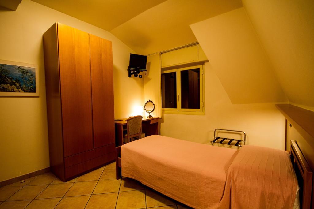 Albergo Lario Gera Lario Quarto foto