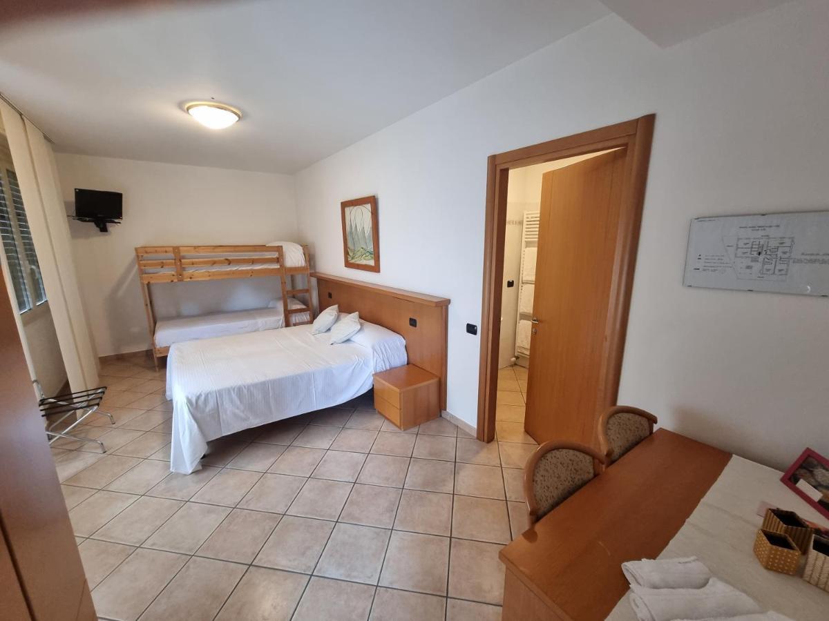 Albergo Lario Gera Lario Quarto foto